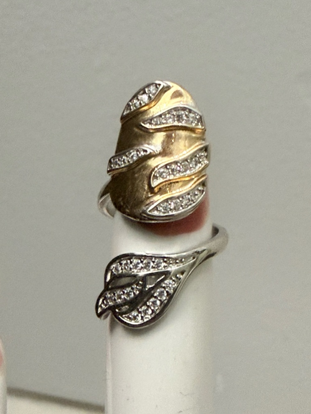 STAINLESS STEEL CUT-OUT JEWELED NAIL RING, OS (ADJUSTABLE), SILVER/YELLOW GOLD
